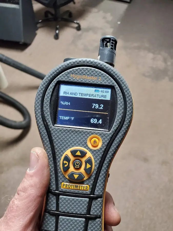 Moisture meter humidity assessment for Mold Remediation & Removal in Lakeland